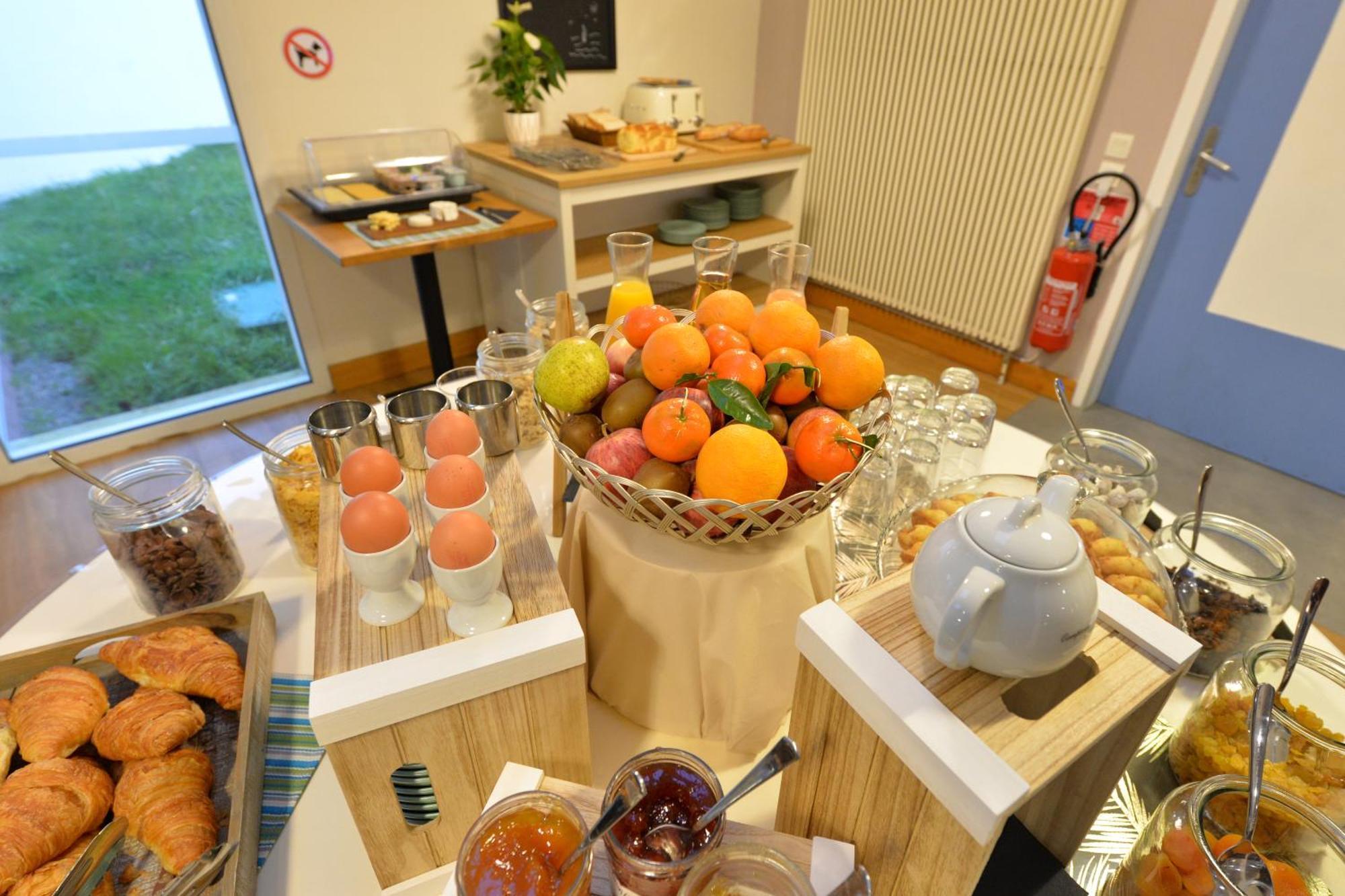 La Villa Des Golf.E.S Theix Экстерьер фото